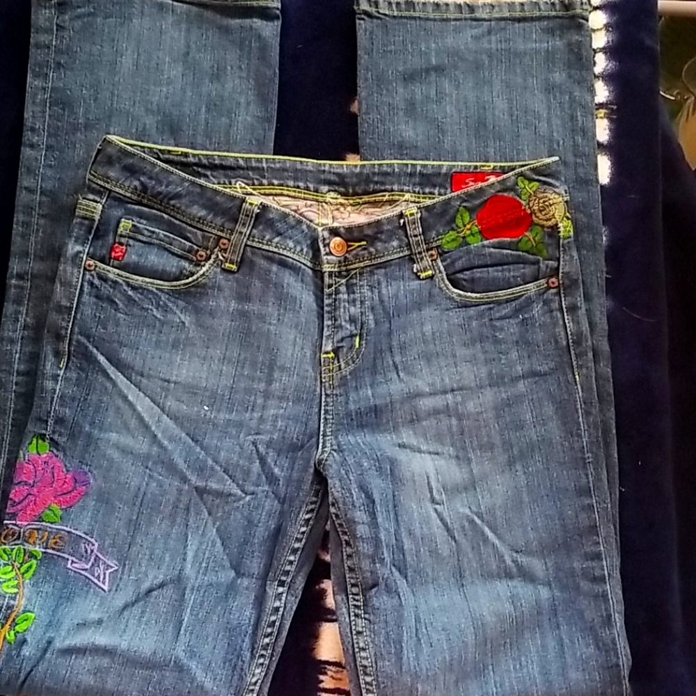Embroidered Seven7 Jeans